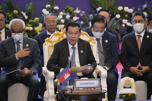 Камбожийн Ерөнхий сайд G20-ийн дээд хэмжээний уулзалтад оролцохоос татгалзжээ