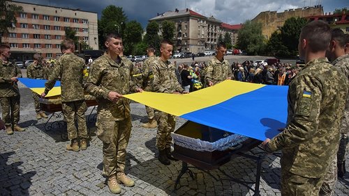 Украин Оростой хийж буй дайнд 13 мянган цэргээ алдсан
