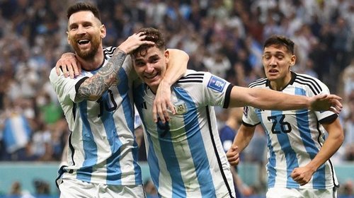 Аргентин Хорватыг буулгаж авлаа