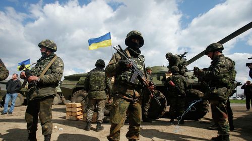 Тушаал биелүүлээгүй цэргүүдэд оноох шийтгэлийг чангатгах тухай хуульд Зеленский гарын үсэг зуржээ