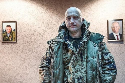 ОХУ-ын нэгэн намын дарга Оросын гвардтай гэрээ байгуулж, дайнд явжээ
