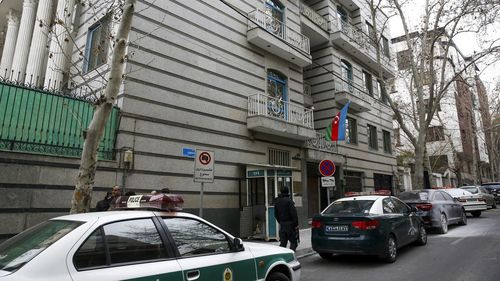 Иран дахь Азербайжаны Элчин сайдын яам үйл ажиллагаагаа зогсоов