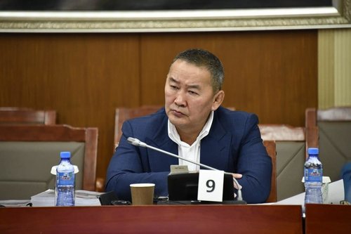 Х.Баттулгад хилийн хориг тавилаа