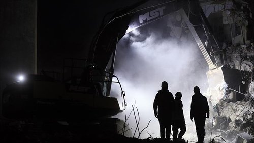 Туркэд газар хөдлөлтөөр амиа алдсан хүний тоо 41 мянгыг давлаа