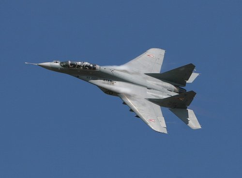 Польш, Словак Украинд МиГ-29 сөнөөгч өгөхөд бэлэн гэв