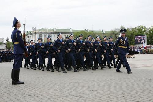 Белгород муж Ялалтын баярын парад зохион байгуулахгүй