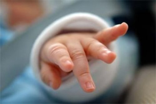 Нялх хүүхдээ орхиж явсан ээжийг 300 мянган төгрөгөөр торгожээ