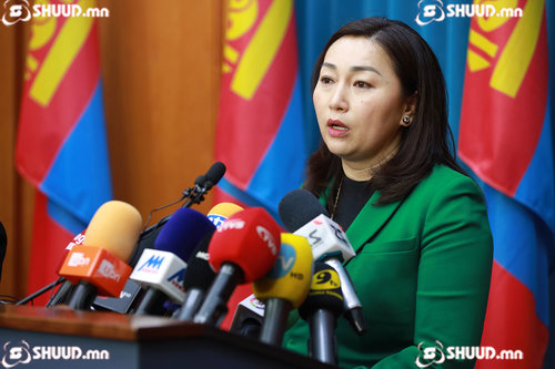 Х.Булгантуяа: Төрийн албан хаагчдын цалин хувийн хэвшлийн дундаж цалингаас 400 мянгаар бага байна