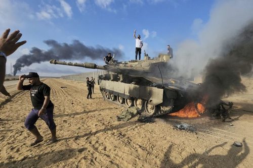 Таиландын 12 иргэн Израилд амиа алджээ