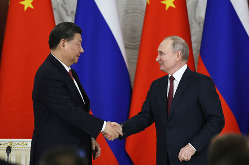 Ши Жинпинь, Владимир Путин нарын уулзалт эхэлжээ