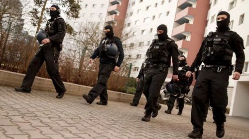 Европт алан хядах ажиллагаа төлөвлөж байсан ХАМАС-ын гишүүдийг баривчилжээ
