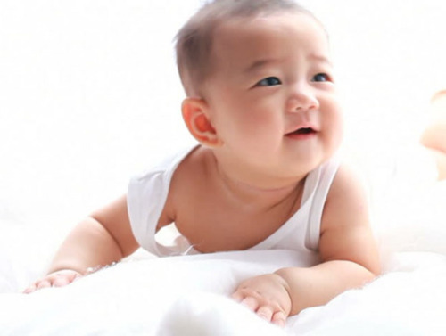 Хүүхэд төрүүлэх нь багасжээ