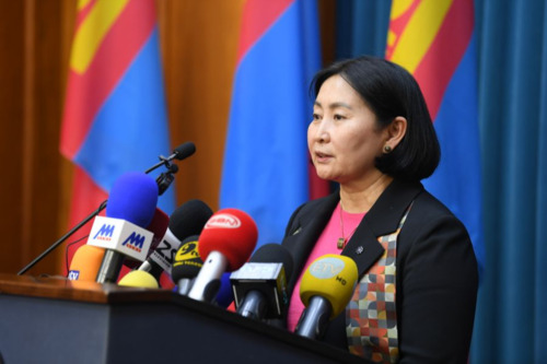 З.Нарантуяаг Хөгжлийн банкны Гүйцэтгэх захирлын үүрэгт ажлаас чөлөөллөө