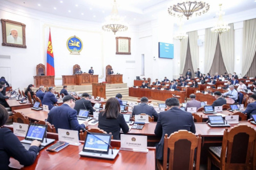 2025 оны хөгжлийн төлөвлөгөөний гүйцэтгэлийн тайланг Улсын Их Хурал хэлэлцлээ